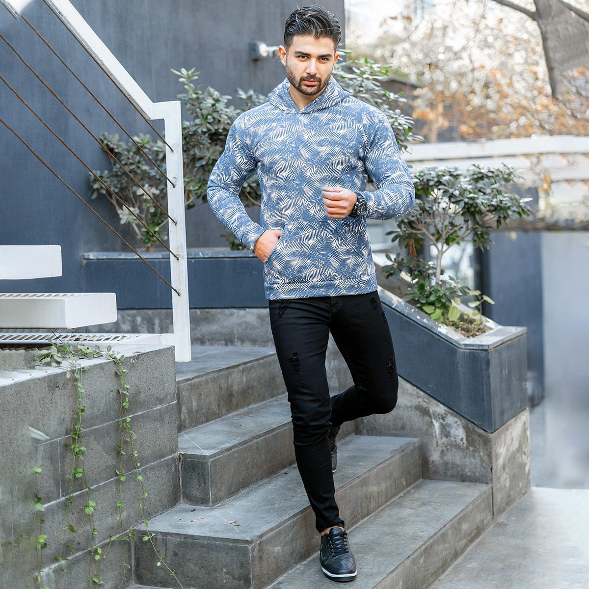 هودی مردانه طرح برگ سرمه ای مدل Homan